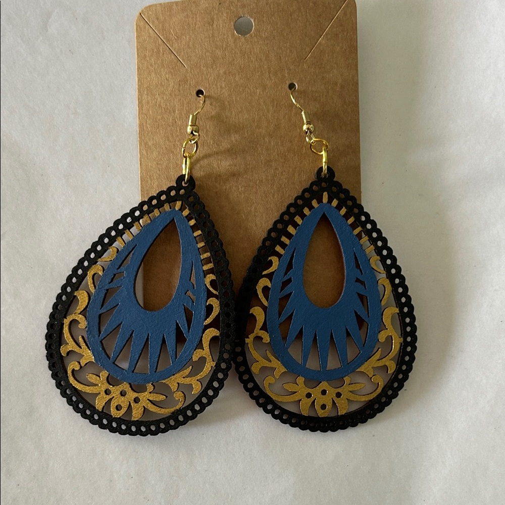 Elegant Blue and Gold Teardrop Earrings